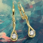 333 Gold Ohrhänger 3,4 cm leicht verspielte Form mit Zirkonias