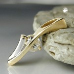 375 Gold Anhänger 9 Karat mit einem Zirkonia