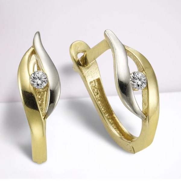 375 Gold Creolen mit Zirkonia 1,55 cm länge geschwungen mit bicolor effekt