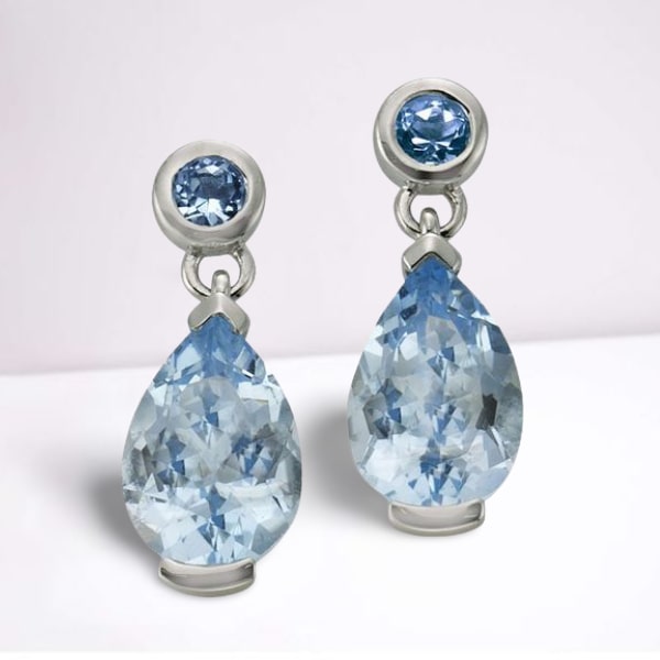 585 Weißgold Ohrhänger mit Blautopas Steinen 1,9 cm Ellen K.