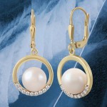 Ohrhänger aus 375 Gold 2,9 cm mit Süsswasser Perle 9 Karat