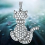Katzen Anhänger aus 925 Silber 3 cm mit 80 Zirkonia Steinen