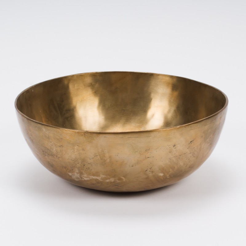 Tibetanische Klangschale Planetenton Jupiter Einzelstück Wachstum Kopf und Becken Schale ∅ 21,3 cm  1300-1400 gr mit  Klöppel